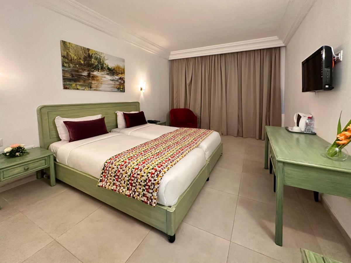 El Oumara Hotel ตูนิส ภายนอก รูปภาพ